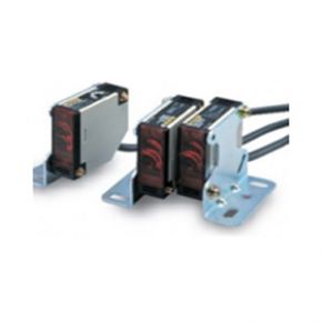 CẢM BIẾN QUANG VUÔNG OMRON ATOVON